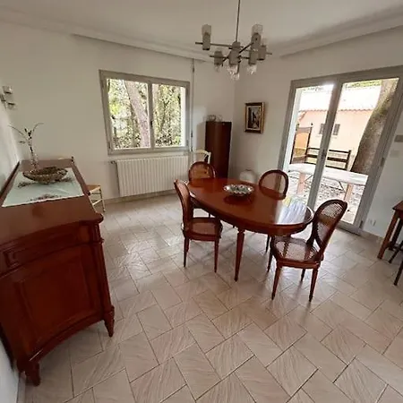 Maison A 10 Min A Pied De La *