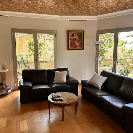Maison A 10 Min A Pied De La *